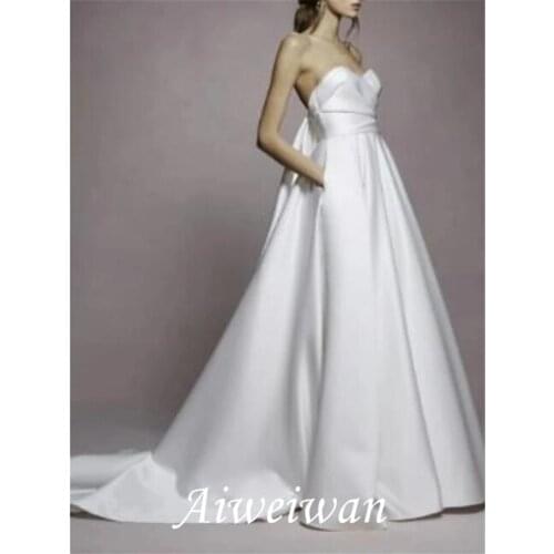 A-Line Wedding Dresses Sweetheart Neckline Sweep / Brush Train Satin Strapless Simple Plus Size with Draping 2021