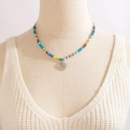 Fashion Boho Beads Choker Necklaces Womens Bohemia Color Measle Contracted Coconut Alloy Pendant Necklaces Jewelry for Girls