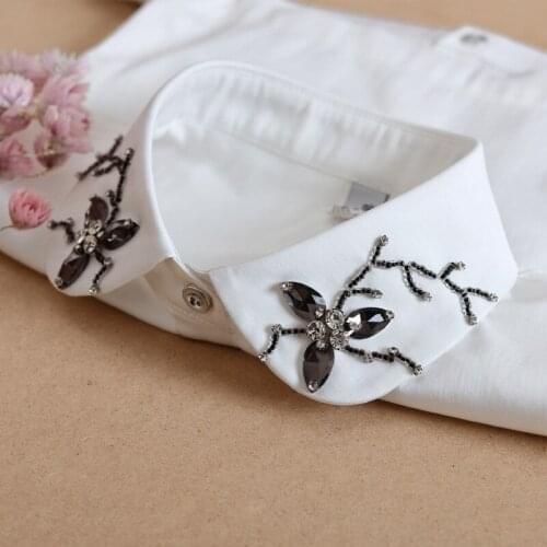 Autumn and Winter New Style Korean Embroidered Beaded Fake Collars for Womens Shirt Detachable Collars Removable Flase Collars
