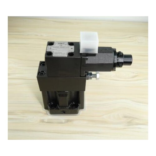 HNC MODEL:EBG-03-C-L EBG-03-C-R EBG-03-H-L EBG-03-H-R PROPORTIONAL ELECTRO-HYDRAULIC PRESSURE CONTROL VALVE MADE IN TAIWAN