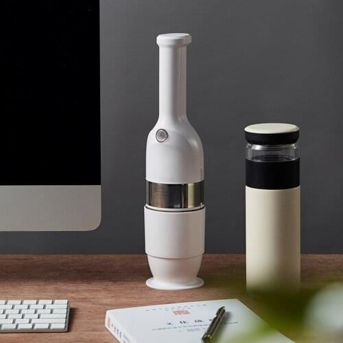 Bear vacuum cleaner household wireless handheld car mounted large suction vacuum cleaner small size low noise powerful