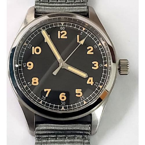 Watch stainless steel 40mm case sapphire with Japanese NH35 automatic movement green luminous aseptic dial