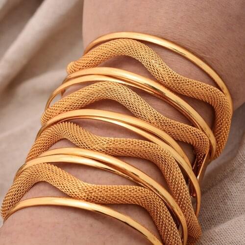 4Pcs/lot Gold Color Bangles For Women Dubai Bride Wedding Cuff Bracelet Africa Bangles Jewelry Gold Charm Bracelet party gifts