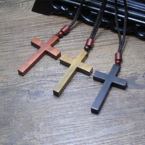 2021 Trend Sandalwood Cross Necklace For Men Women Ebony Natural Wood Pendant Necklaces Punk Clothing Sweater Retro Accessories