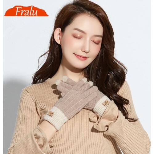 2021 cashmere knitted ladies gloves autumn and winter warm outdoor plus velvet thick gloves cute lamb wool ladies gloves