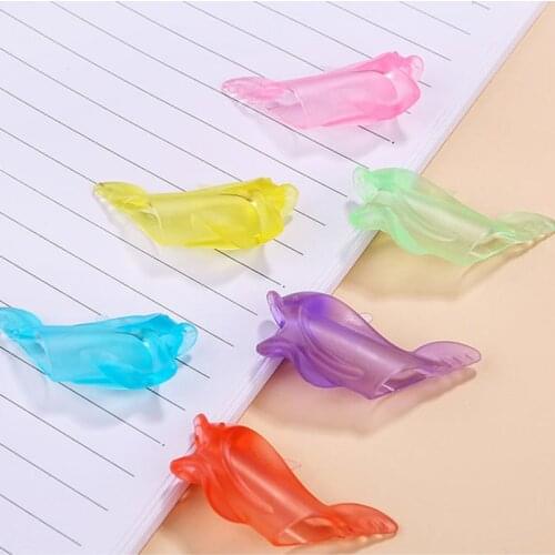 10 Pcs/lot Kids Pen Holder Silicone Baby Learning Writing Tool Correction Device Fish Pencil Holder Writing Aid Grip Stationery