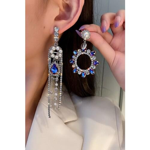Retro temperament jewelry with asymmetrical crystal inlaid rhinestone palace style pearl drop earrings for female