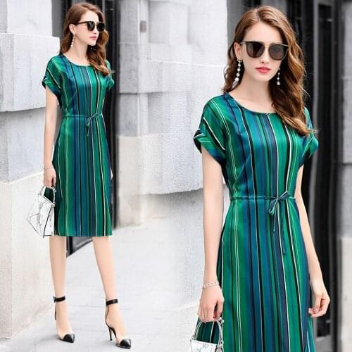 Silk dress womanly, slim waist, vertical stripe printed mulberry silk skirt