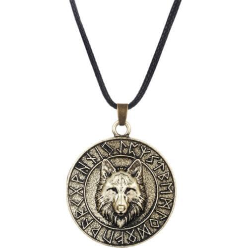 Charm Ancient Round Pendant Necklace Animal Power Norse Viking Amulet Wolf Head Necklaces Men Women Brand Jewelry