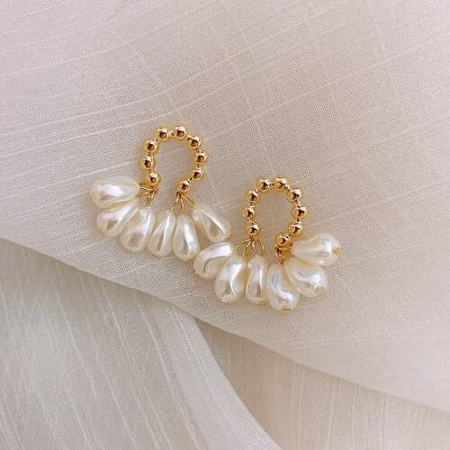 DAVINI Imitation Pearls Earrings Gold Color Geometric Hoop Earrings For Women Korean Earrings Jewelry MG05