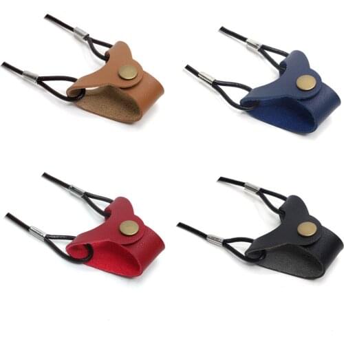 New Fashion Hanging Neck Clip Glasses Bags Portable Case Leather Glasses Lanyard Cute Protection Cover