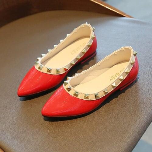 2021 Spring Summer Girls Loafer Sandals Children Rivets Flat Shoes Fashion Leisure Casual Slip On Princess Patent Leather Shoes