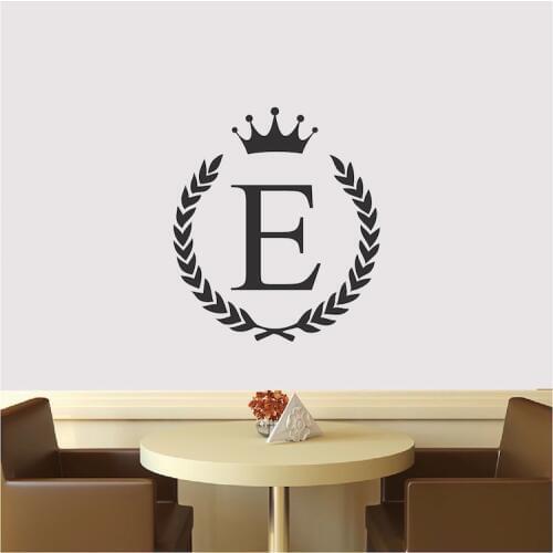 Wreath Name Initial Wall Decal For Kids Room Baby Girl Nursery Wall Stickers Home Decor Living Room Removable Vinyl Decal ZA795