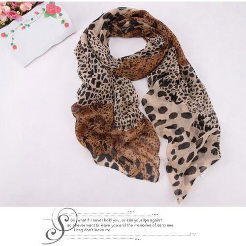 New Print Retro Head Neck Silk Satin Leopard Scarf Square Thin Shawls Womens Classic Scarf Cotton And Linen Fashion Wild