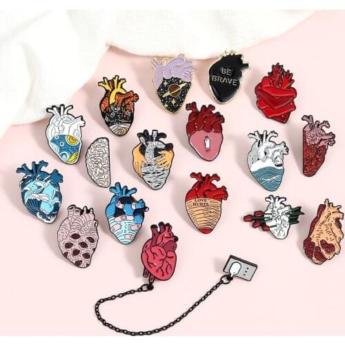 19style Anatomical Heart Enamel Pins Medical Anatomy Brooch Neurology for Doctor and Nurse Lapel Pin Bags Badge Gifts