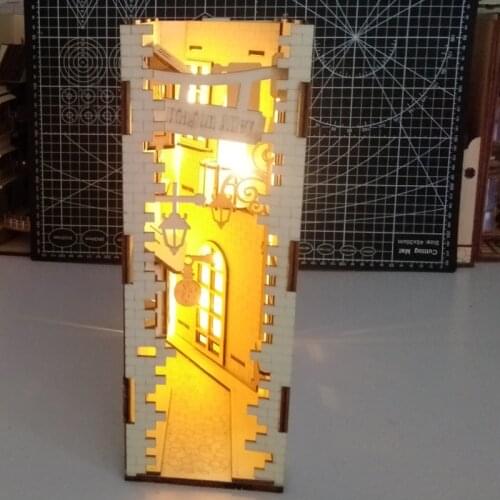 DIY Wooden Diagon Alley Book Nook Shelf Insert Kits Miniature Furniture Accessories Old Street Building Bookends Toys Gifts