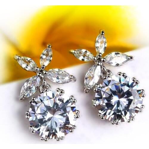 Huitan New Trendy Women Dangle Earrings Simple Stylish Design for Girl Party Daily Wear Fashion Accessories High Quality Jewelry