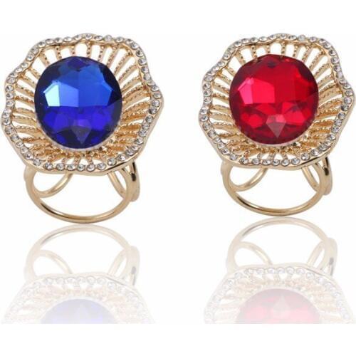 Sleek Minimalist Gorgeous Sandwich Red And Blue Rhinestone Lace-type Openwork Scarf Buckle Charm Ladies Essential Jewelry