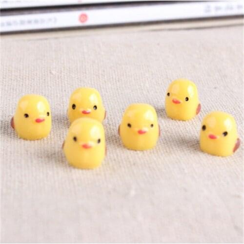 Miniature Fairy Figurines Cute Mini Chick Garden Miniatures Artificial Micro Landscape DIY Resinas Manualidades