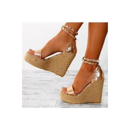 Dipsloot Fashion Woman Hot Black Gold Pink Rivets Wedge Sandals Cover Heel Comfortable Platform High Heel Casual Sandals Shoes