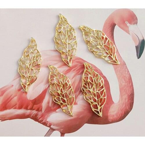 10 pcs/lot DIY leaf chips pendant Crafts Scrapbooking Supplies Handmade Buttons Ornaments Earrings Jewelry Accessories