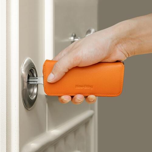 NewBring Genuine Leather Elegant Key holder Housekeeper Women Key Organizer Men Smart Key Wallet DIY Keychain EDC With Gift Box