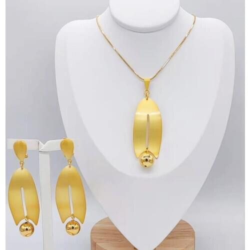 Flower Copper Trendy New Arrivals Jewelry Sets Long Drop Earrings Pendant Lace Bracelet For Party Women Gift Italian Gold