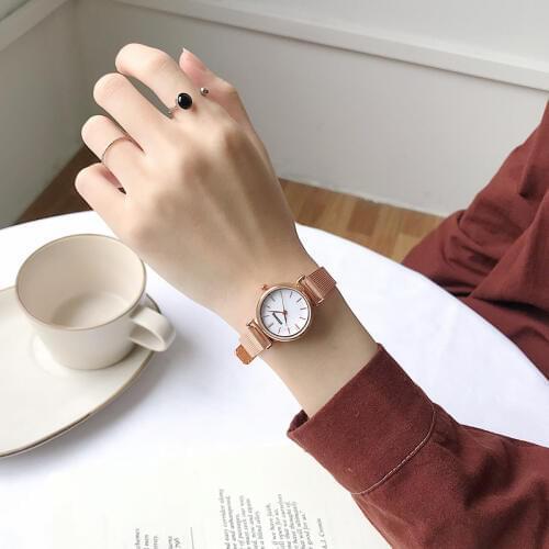 Golden Mesh Strap Women Bracelet Watches 2019 Ulzzang Fashion Brand Small Female Dress Wristwatches Elegant Ladies Leather Watch