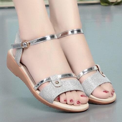 Female Sandals Women 2021 Summer New Style Flat Sandals Ladies Non-slip Soft Sole Womens Shoes