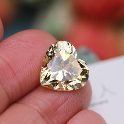 Gorgeous Heart shape light yellow polish cubic zirconia beads loose fancy vivid yellow stones for jewelry making CZ DIY