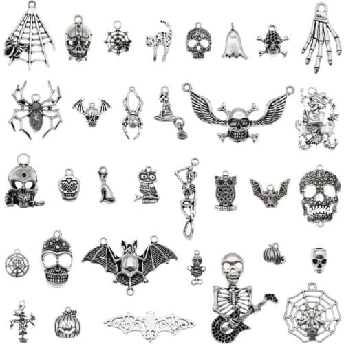 Julie Wang 10PCS/Pairs Halloween Charms Mixed Alloy Pumpkin Skull Ghost Clown Spider Bat Cat Pendant Jewelry Making Accessory