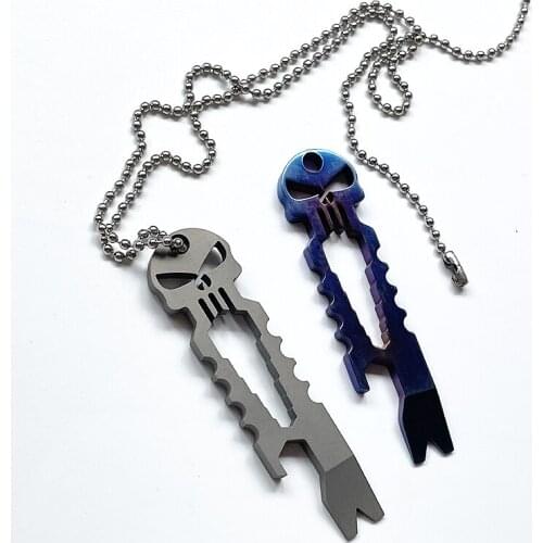 EDC Titanium Alloy Skeleton Mini Outdoor Tool Card Multi-function Bottle Opener Keychain Pendant Screwdriver Titanium