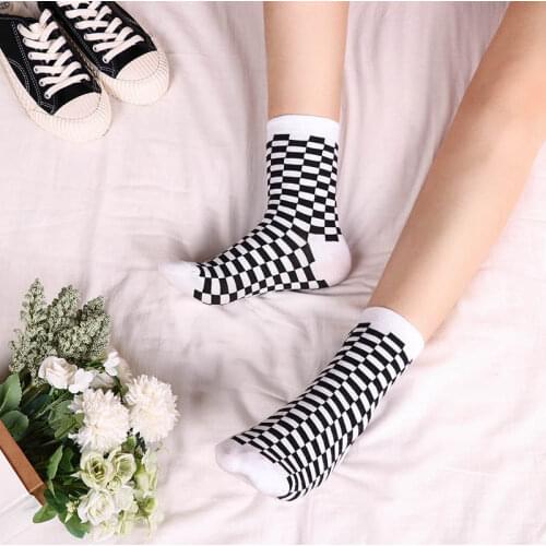 Korea Funky Harajuku Trend Women Checkerboard Socks Geometric Checkered Socks Men Hip Hop Cotton Unisex Streetwear Socks 1 Pair
