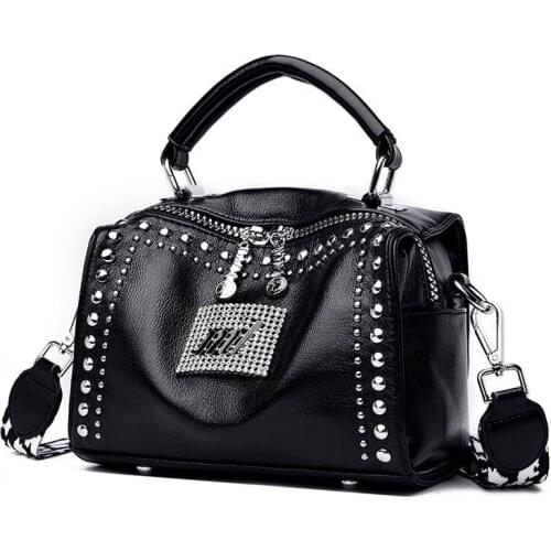 Branded Trending Cross Body Bag Fashion Designer PU Leather Crossbody Bags For Women 2021 spring Womens rivet High Handbags