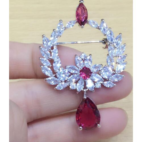 Vintage Wreath Hanging White Blue Angel Teardrop Brooch Pins For Women Jewelry Brooches Rhinestone Broches accesorios mujer