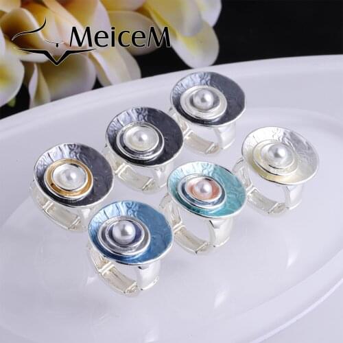 MeiceM 2021 New Arrival Imitation Pearl Rings for Women Trend Jewelry Enamel Ring Metal Circle Personality Engagement Ring Gift