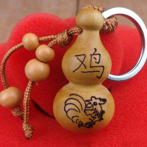 Fashion Chinese Ethnic Zodiac Gourd Keychain Keyring Peach Wood Sculpture Pendant Key Chain Women Bag Charms Trinket Party Gift