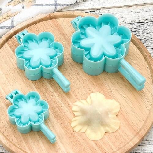 Flower Shape Dumpling Mould Plastic Dough Press Dumpling Maker Baking Mould Patisserie Outils Kitchen Gadgets And Accessories