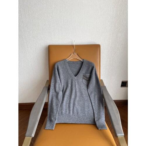 Fashion ladies 2021 new long-sleeved sexy casual solid color v-neck beaded cashmere sweater 0311
