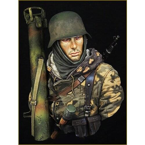 1/10 Scale Resin Bust Soldier with Pz