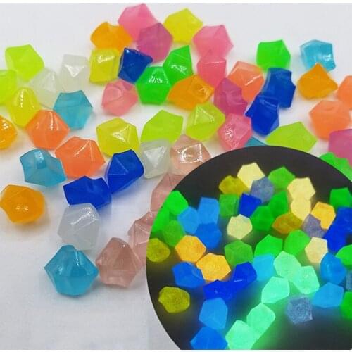 300pcs Glow In The Dark Garden Pebbles Yard Decor Luminous Stones for Walkways Garden Path Patio Lawn Garden Glow Stones Rocks