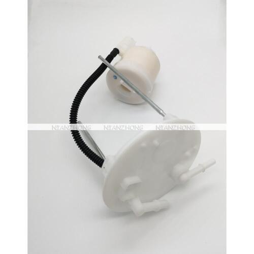 Quality Fuel Filter Fits For Suzuki Grand Vitara 1.6 L 2.0L 2.7L 15100-65J02