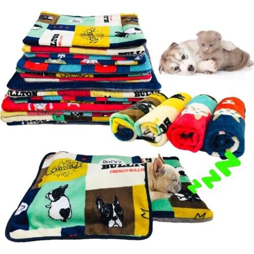Pet Mat Cat Dog Flannel Blanket Pet Bed Bedding Warm Sofa Mat Bath Towel Blanket Dog Kennel Soft Comfortable Sleeping Mat