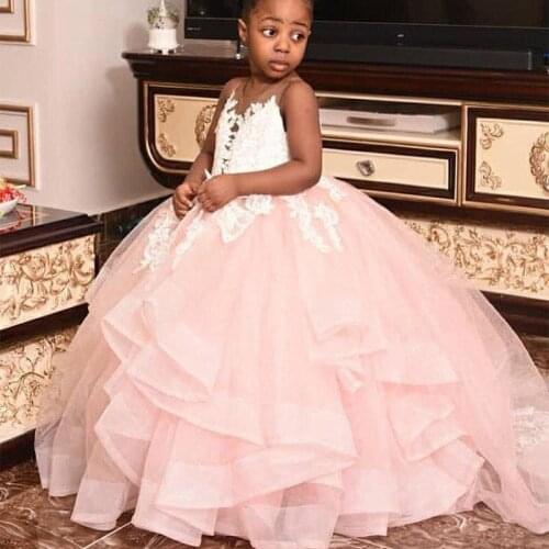 Cute Flower Girl Dresses Jewel Neck Appliqued Beaded Feather Girl Pageant Gown Cascading Ruffle Sweep Train Custom Made Birthday