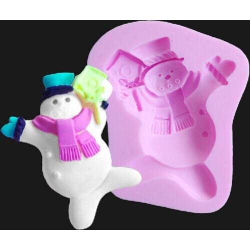 New Christmas Silicone Mold 3D Xmas Snowman Fondant Cake Decorating Mould Tool Soap Mold DIY Baking Cake Tools