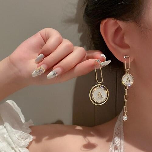 Fashion Personality Asymmetric Shell Letter a Geometric Circle Net Red Earrings Female Accessories