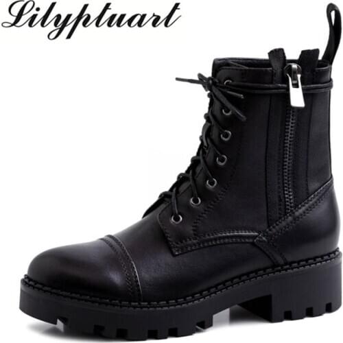 Europe and the United States 2019 spring and autumn leather lace with thick short boots wild England wind flat boots women