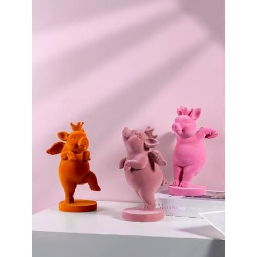 Cute Flocking Little Flying Pig Creative Resin Animal Figurines Handicraft Living Room Desktop Small Objects Ornaments Home Deco