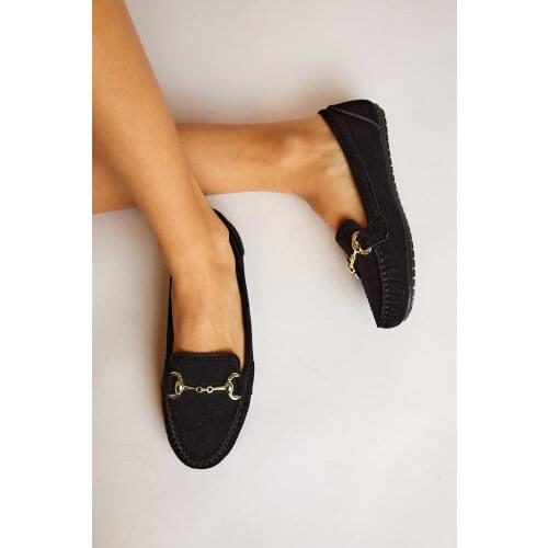 Tonny Black Women's Moccasins
