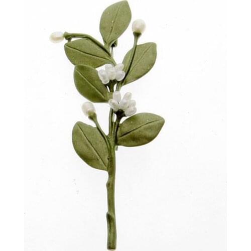 Factory direct production and processing Vintage wholesale clothing accessories natural pearl Myrtle Brooch